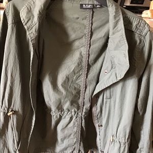 Women’s olive green jacket great condition